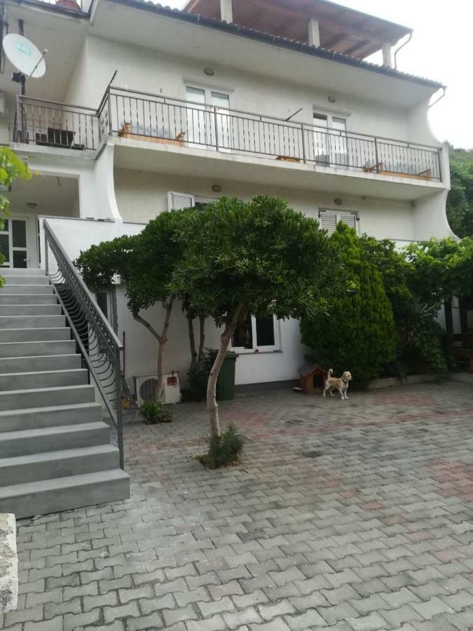 Apartament Luca Senj  Zewnętrze zdjęcie
